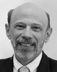 a photograph of Bruce E. Wampold, PhD