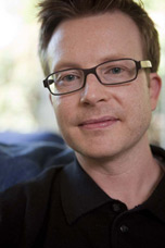 a photograph of Elisha Goldstein, PhD